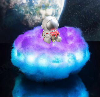 ☁️ Astronaut Cloud Lamp | Night Light with Rainbow Effect and Remote Control