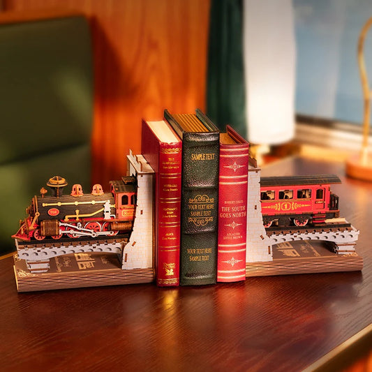 Train DIY Book Nook