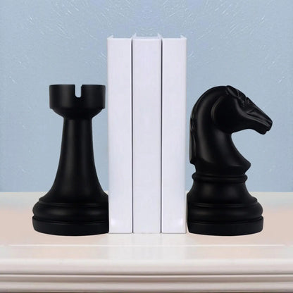 Chessmaster Bookends