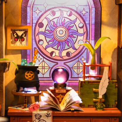 Casa Miniatura DIY de Brujita – Estudio Mágico | Kit de Halloween para Armar